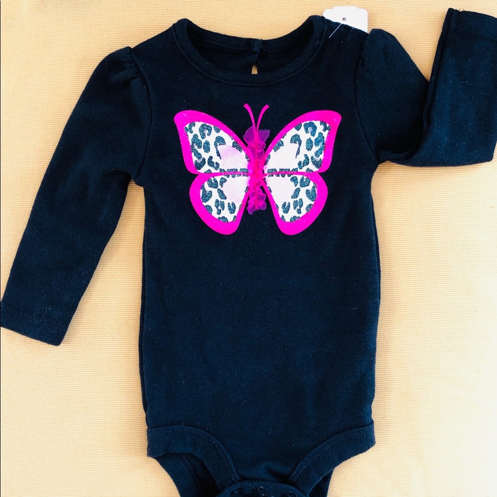 New with tags INFANT ONE PIECE W/ A BUTTERFLY